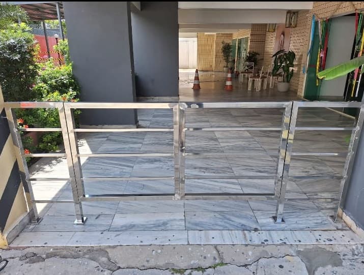 Portão Residencial Inox